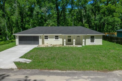 11 Sequoia Loop Pl, Ocklawaha, FL, 32179-4309 | Card Image