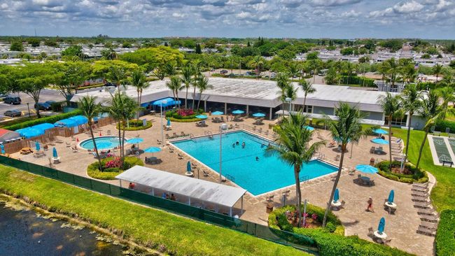 741 - 741 Monaco P, Condo with 2 bedrooms, 2 bathrooms and null parking in Delray Beach FL | Image 43