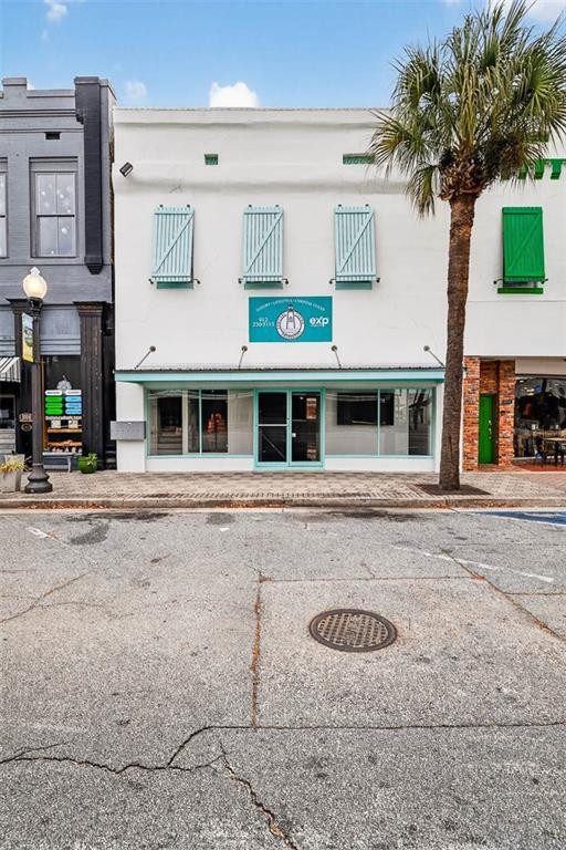 Commercial Lease in Brunswick 2