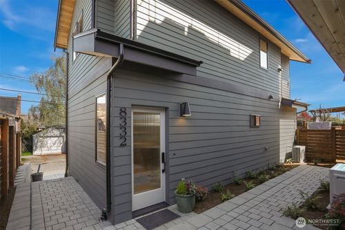 8332 24th Avenue Nw, Seattle, WA, 98117 | Card Image