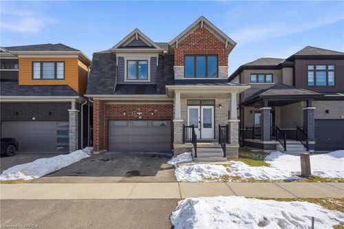 70 Whithorn Cres, Caledonia, ON, N3W0E5 | Card Image