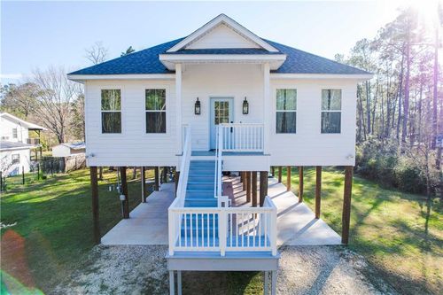 27082 Lucille Dr, Lacombe, LA, 70445-2542 | Card Image
