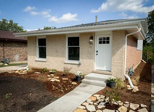 18037 Edwards Ave, Country Club Hills, IL, 60478-5315 | Card Image