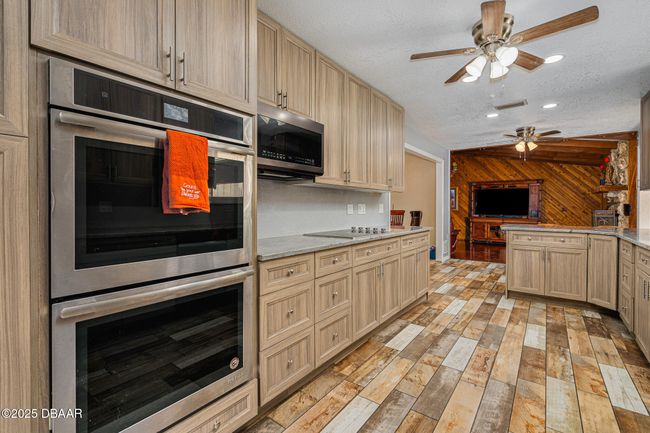 894 Quarters Ct, House other with 3 bedrooms, 2 bathrooms and null parking in Port Orange FL | Image 11