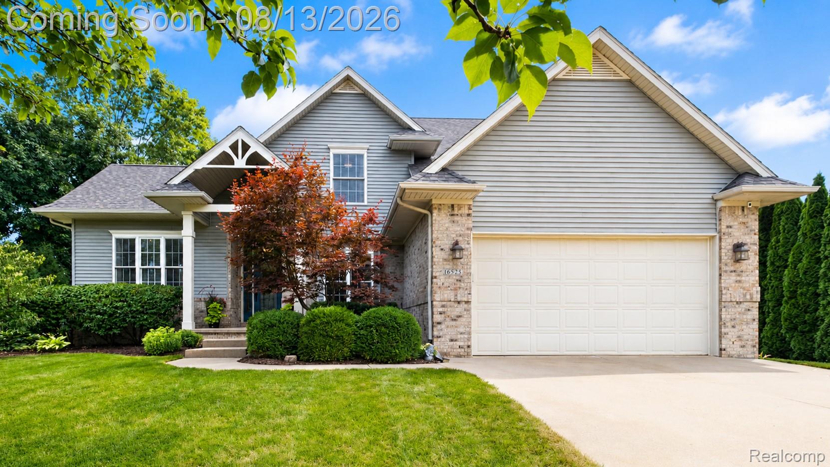 Residential in Fenton Charter Township 2