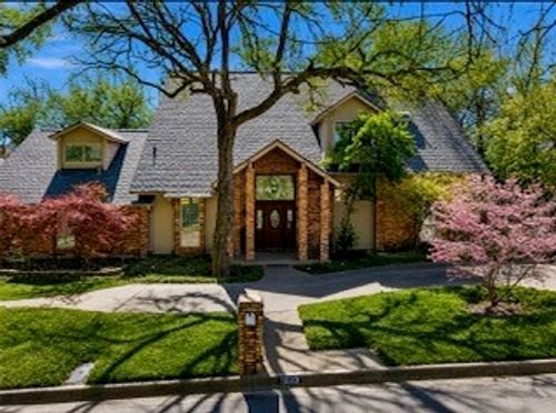 11513 Blue Creek Dr, Aledo, TX, 76008-3614 | Card Image