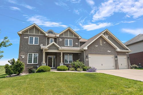 20119 Brendan St, Frankfort, IL, 60423-9125 | Card Image