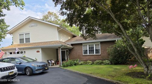 100 Reel Ave, Manahawkin, NJ, 08050-1938 | Card Image