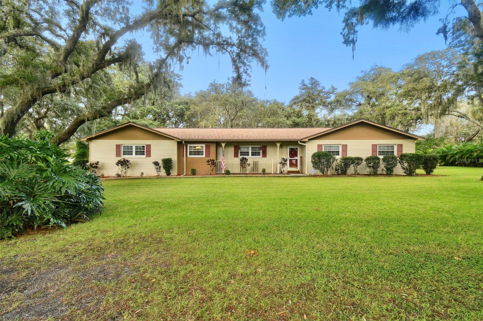 Wooddale Dr, Brandon, FL 33511
