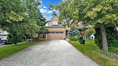 1452 Sandhurst Cres, Pickering, ON, L1V6Y8 | Card Image