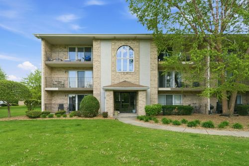 2f-15809 S 76th Ave, Orland Park, IL, 60462-3012 | Card Image