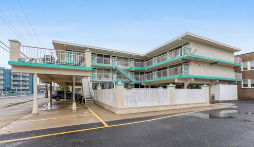 304-3110 Atlantic Ave, WILDWOOD, NJ, 08260-4912 | Card Image
