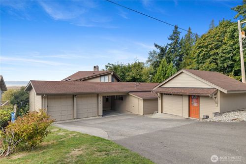 21426 81st Ave Nw, Stanwood, WA, 98292-7800 | Card Image