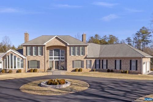 907 Broken Island Rd, PALMYRA, VA, 22963-4298 | Card Image