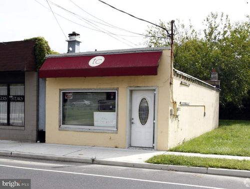 127 Fort Dix St, Wrightstown, NJ, 08562-2325 | Card Image