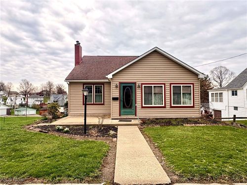 647 Mccready Ave, Cadiz, OH, 43907-1053 | Card Image