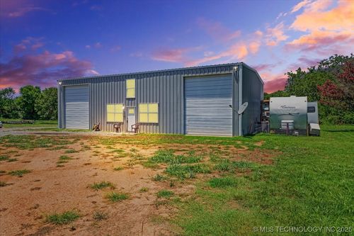 106 Ruby Ln, Calera, OK, 74730-4321 | Card Image