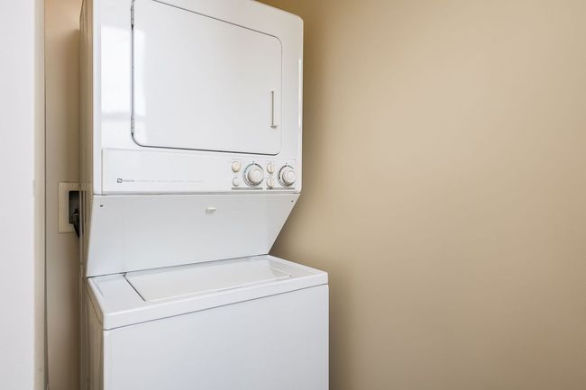 3 - 844 Harvard St, Condo with 2 bedrooms, 1 bathrooms and 1 parking in Oak Park IL | Image 24