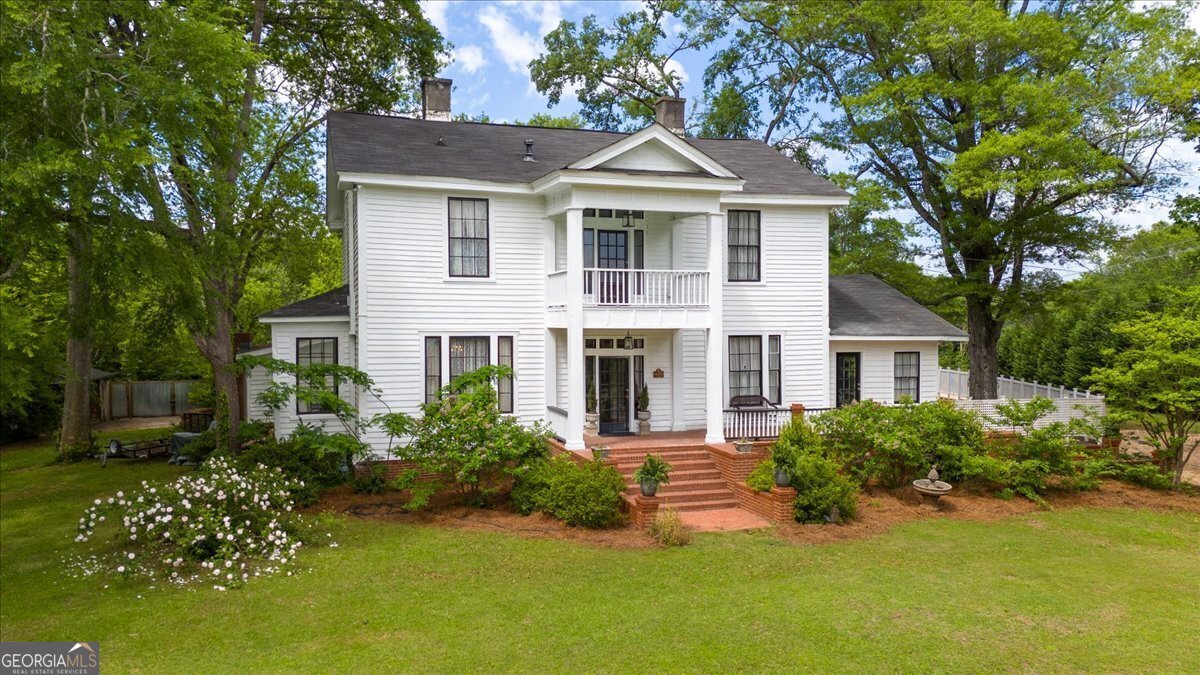 102 W Mimosa Dr, Jonesboro, GA 30236