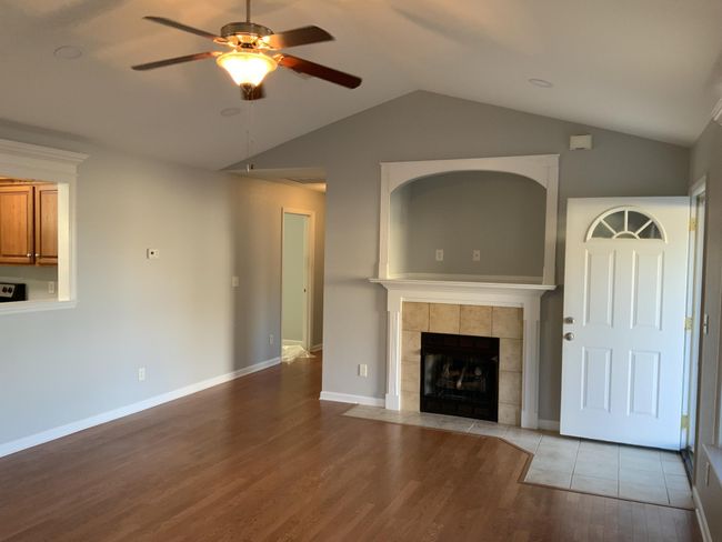 1702 Cedar Creek Dr, Home with 3 bedrooms, 2 bathrooms and 1 parking in Rossville GA | Image 5