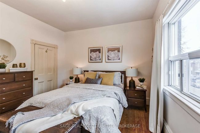 40 Euclid Ave, House attached with 3 bedrooms, 2 bathrooms and 1 parking in Toronto ON | Image 27