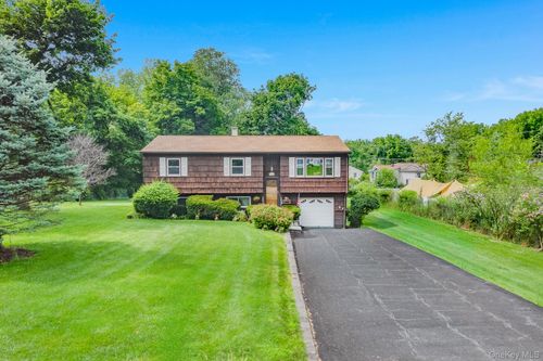26 Bowdoin Lane, Wappinger, NY, 12590 | Card Image