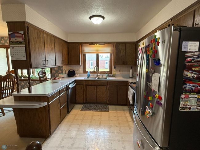 Kitchen | Image 6