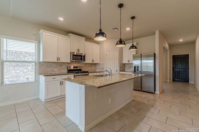 221 Treble Knl, House other with 4 bedrooms, 3 bathrooms and null parking in Spring Branch TX | Image 15