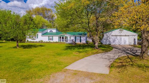 4309 Ridgeway Trl, Lake, MI, 48632-9142 | Card Image