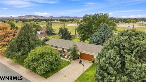3910 2nd Ave, Scottsbluff, NE, 69361-4691 | Card Image