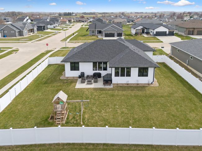 1921 Ashworth Dr, House other with 6 bedrooms, 3 bathrooms and null parking in Cedar Falls IA | Image 42