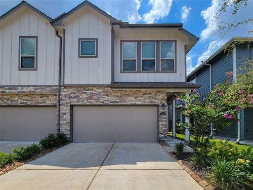 4743 Glen Isle Dr, Houston, TX, 77009-1565 | Card Image