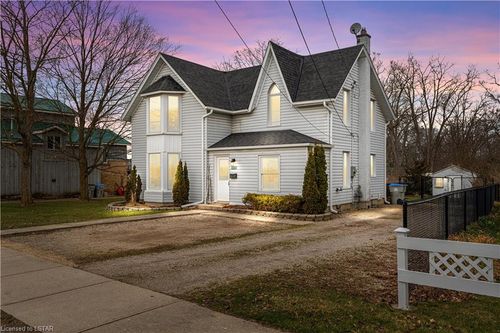 8498 Townsend Line, Arkona, ON, N0M1B0 | Card Image