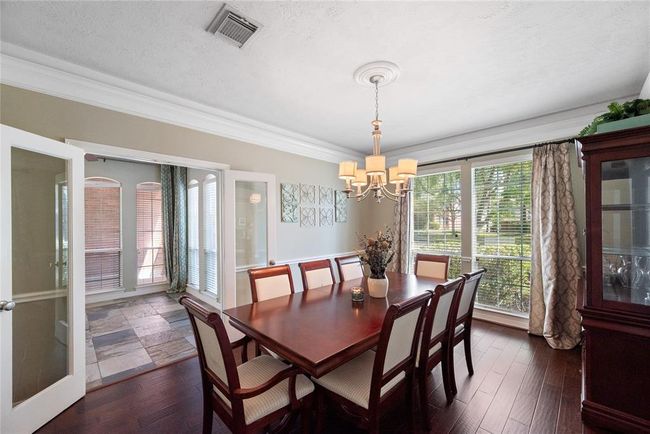 9519 Woodcliff Lake Dr, House other with 5 bedrooms, 5 bathrooms and 4 parking in Spring TX | Image 7