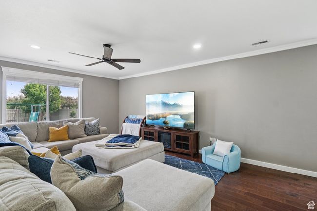 469 S Olive Way, House other with 4 bedrooms, 3 bathrooms and 7 parking in Lehi UT | Image 4