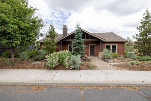 61432 Elder Ridge St, Bend, OR, 97702-1193 | Card Image