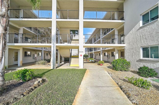 APT-115 - 708 Tamiami Trl S, Condo with 2 bedrooms, 2 bathrooms and null parking in VENICE FL | Image 29