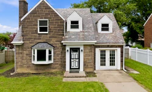 1419 Pacific Ave, Natrona Heights, PA, 15065-2001 | Card Image