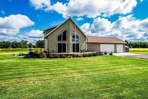 N2372 26th Ave, LYNDON STATION, WI, 53944-9673 | Card Image