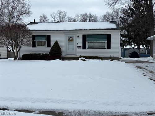 1924 Westwood Dr Nw, Warren, OH, 44485-1442 | Card Image