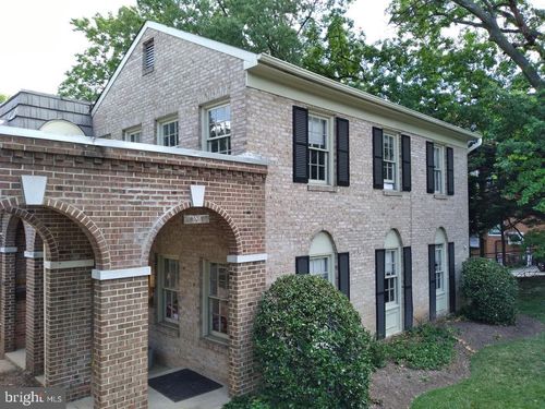 3-5301 Langston Blvd, Arlington, VA, 22207-1607 | Card Image