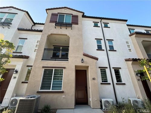 60-2317 W Broadway, Anaheim, CA, 92804 | Card Image