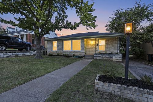 4116 Locke Ave, Fort Worth, TX, 76107-5518 | Card Image