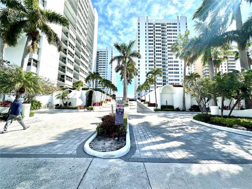 701-1904 S Ocean Dr, Hallandale Beach, FL, 33009-5956 | Card Image