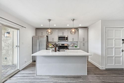 104-4950 N Miller Rd, Scottsdale, AZ, 85251-1567 | Card Image