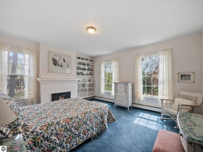 431 Michigan Ave, House other with 10 bedrooms, 7 bathrooms and null parking in Charlevoix MI | Image 41