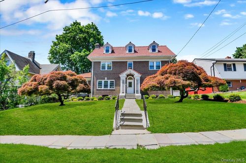 50 Forster Ave, Mount Vernon, NY, 10552-3409 | Card Image