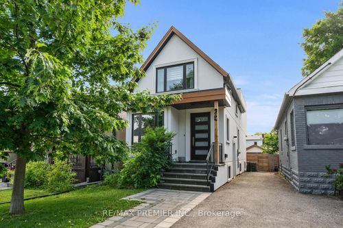 26 Seventeenth St, Etobicoke, ON, M8V3K3 | Card Image