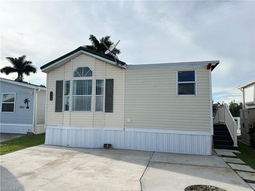 7037 Armadillo Way, FORT MYERS, FL, 33967-6046 | Card Image