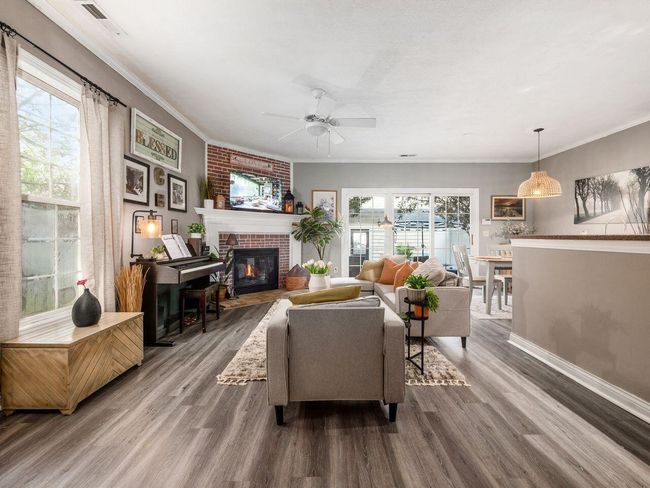 8218 Griswold Dr, House other with 3 bedrooms, 3 bathrooms and null parking in New Albany OH | Image 6